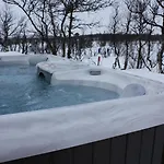 Bjornebuhytten, Geilo, 13 Sengeplasser Med Privat Jacuzzi Og El-bil-lading Prázdninový dům *