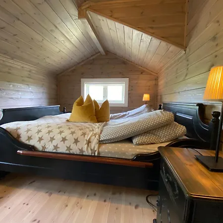 Holiday home Bjornebuhytten, Geilo, 13 Sengeplasser Med Privat Jacuzzi Og El-bil-lading Geilo