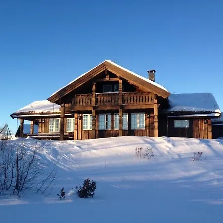 Bjornebuhytten, Geilo, 13 Sengeplasser Med Privat Jacuzzi Og El-bil-lading Hébergement de vacances Geilo