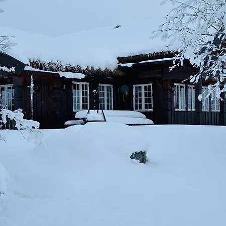 Holiday home Bjornebuhytten, Geilo, 13 Sengeplasser Med Privat Jacuzzi Og El-bil-lading Geilo