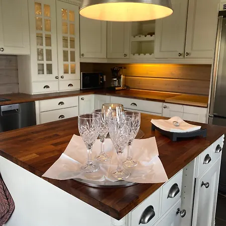 Bjornebuhytten, Geilo, 13 Sengeplasser Med Privat Jacuzzi Og El-bil-lading Casa vacanze